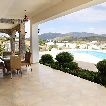Important Group | Villa Jade Villa *